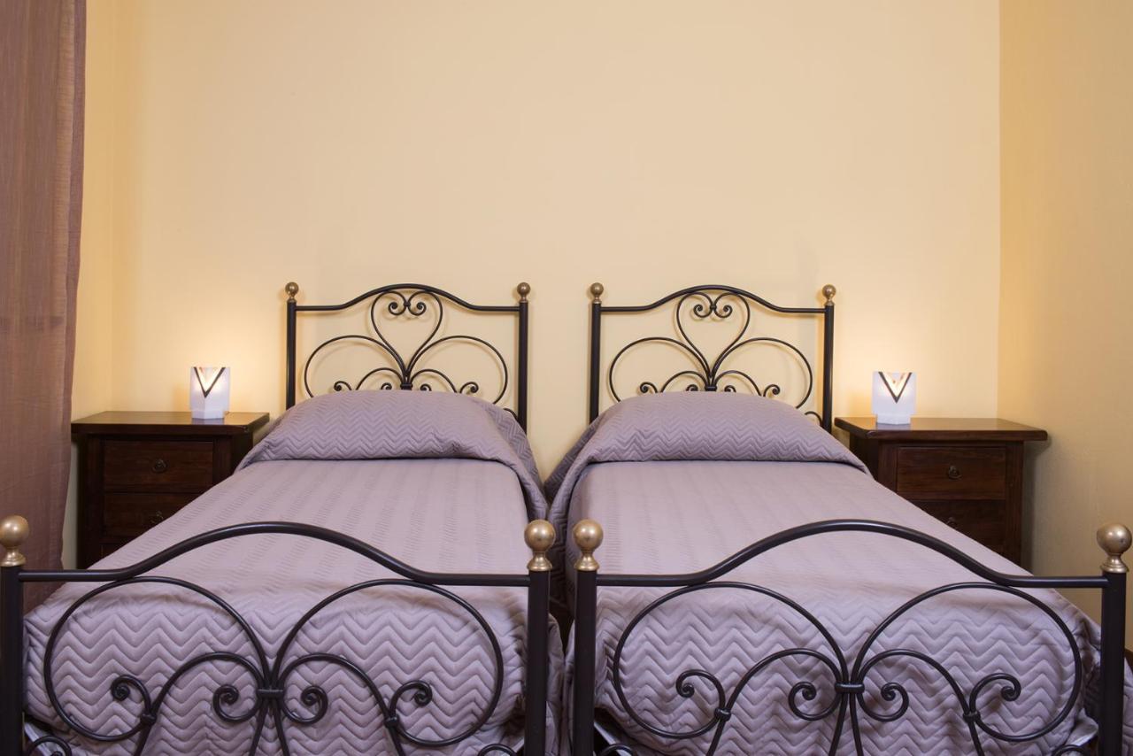 Borgo Fontaccia Bed & Breakfast San Gimignano Bagian luar foto