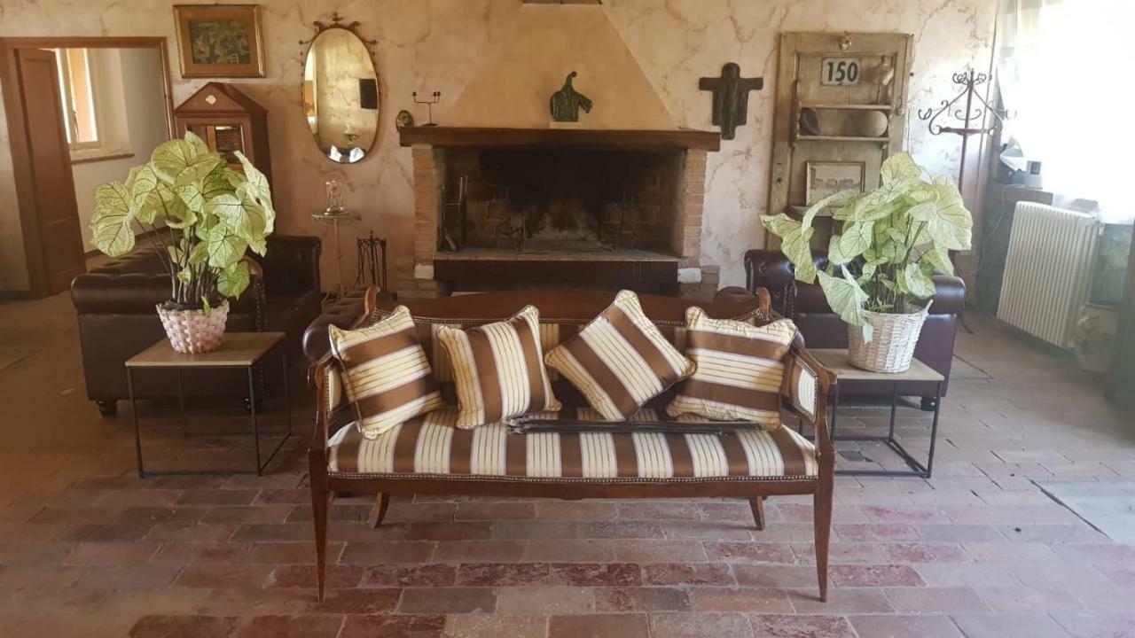 Borgo Fontaccia Bed & Breakfast San Gimignano Bagian luar foto