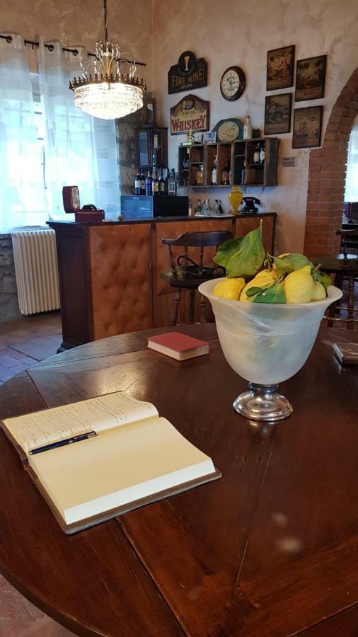 Borgo Fontaccia Bed & Breakfast San Gimignano Bagian luar foto